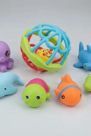 Kit De Banho Bichinhos Vinil E Bola Chocalho ( 7 Pecas )